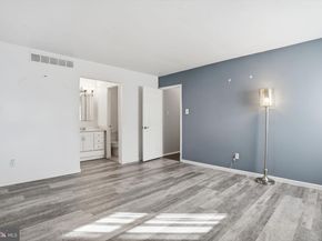 10232 Rubin Lane, Philadelphia PA 19116