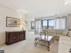 5100 Convent Lane 104, Philadelphia PA 19114