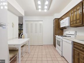 5100 Convent Lane 104, Philadelphia PA 19114