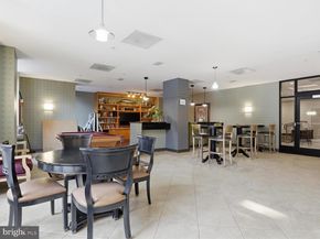 1201 N Garfield Street 203, Arlington VA 22201