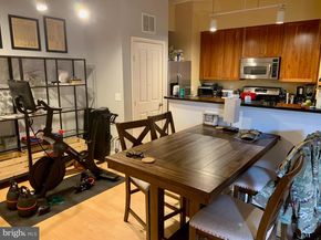 1201 N Garfield Street 203, Arlington VA 22201