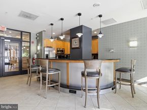 1201 N Garfield Street 203, Arlington VA 22201