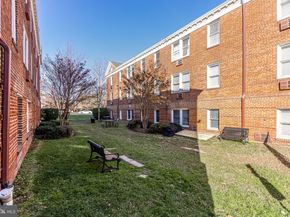 922 S Washington Street 311, Alexandria VA 22314