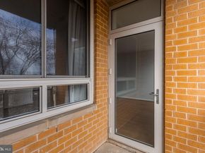 355 I Street SW 621, Washington DC 20024