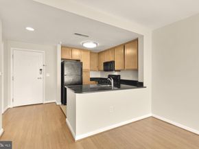 355 I Street SW 621, Washington DC 20024