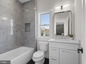 616 Gibson Circle SW, Vienna VA 22180