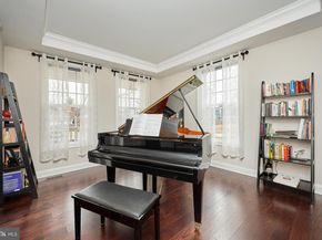 2905 Random Road, Falls Church VA 22042