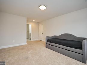 2905 Random Road, Falls Church VA 22042