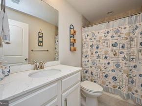 2905 Random Road, Falls Church VA 22042