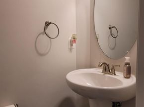 2905 Random Road, Falls Church VA 22042