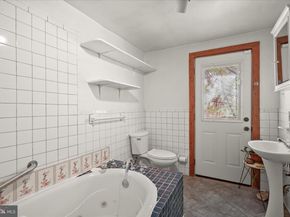 3137 18TH Street NE, Washington DC 20018