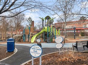 635 23rd Street S, Arlington VA 22202