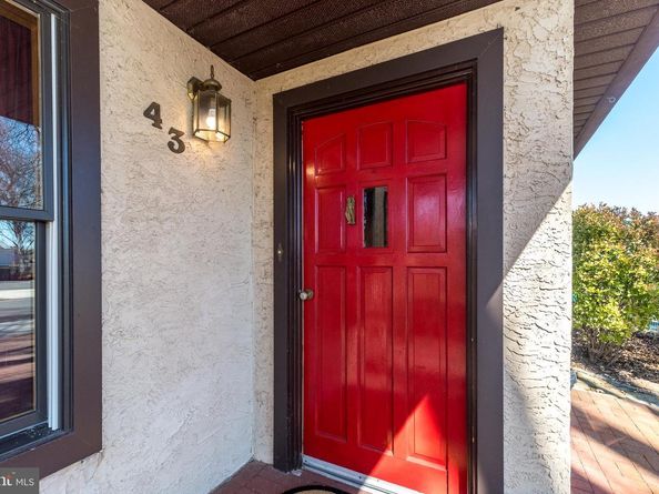 43 Thimbleberry Lane, Levittown PA 19054