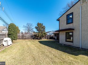 43 Thimbleberry Lane, Levittown PA 19054