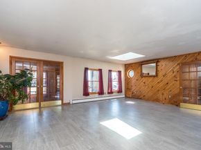 43 Thimbleberry Lane, Levittown PA 19054