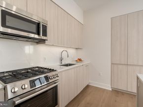 737 Swann Avenue 607, Alexandria VA 22301