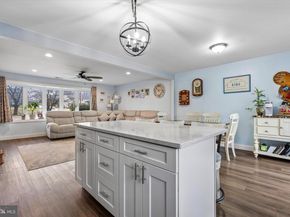 45 Holly Hill Road, Richboro PA 18954