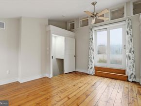 1040 N Leithgow Street, Philadelphia PA 19123