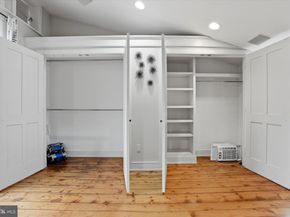 1040 N Leithgow Street, Philadelphia PA 19123