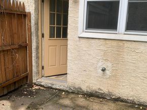 528 Fitzwater Street, Philadelphia PA 19147