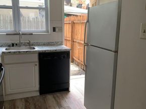 528 Fitzwater Street, Philadelphia PA 19147