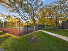 11309 Valley Forge Circle 1309, King Of Prussia PA 19406