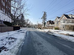 400 W Hortter Street 301, Philadelphia PA 19119