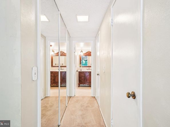 6101 Edsall Road 402, Alexandria VA 22304