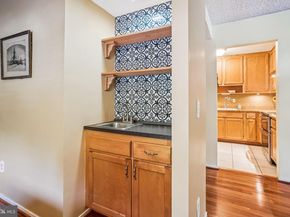 6101 Edsall Road 402, Alexandria VA 22304