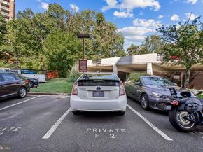 6101 Edsall Road 402, Alexandria VA 22304