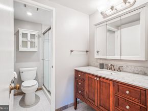 6101 Edsall Road 402, Alexandria VA 22304