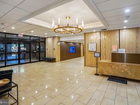 6101 Edsall Road 402, Alexandria VA 22304
