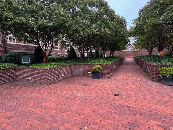 142 N Union Street, Alexandria VA 22314