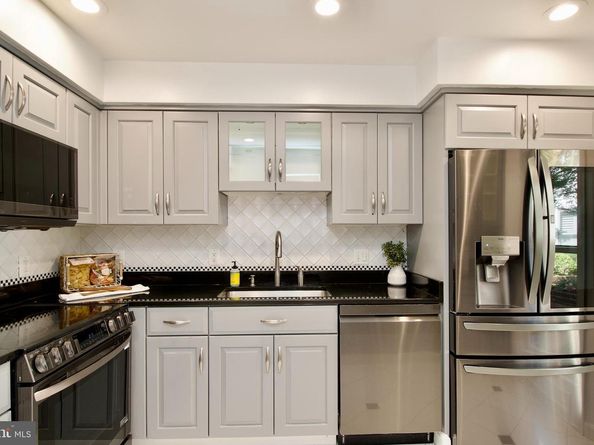 142 N Union Street, Alexandria VA 22314