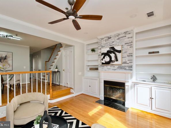 142 N Union Street, Alexandria VA 22314