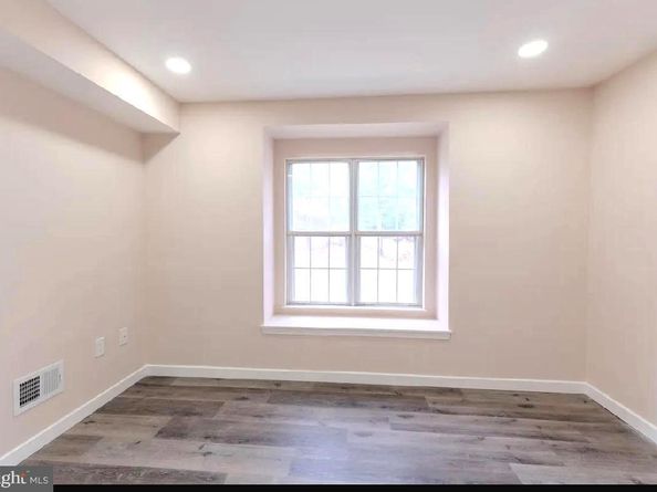 293 Valley Stream Lane 293, Chesterbrook PA 19087