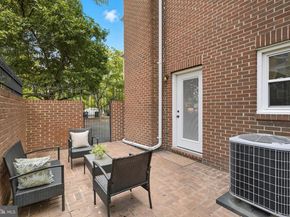 4812 Fairfax Drive, Arlington VA 22203