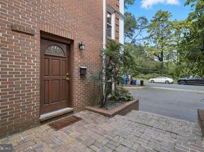 4812 Fairfax Drive, Arlington VA 22203