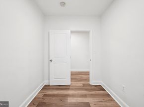 221 20TH Street NE, Washington DC 20002