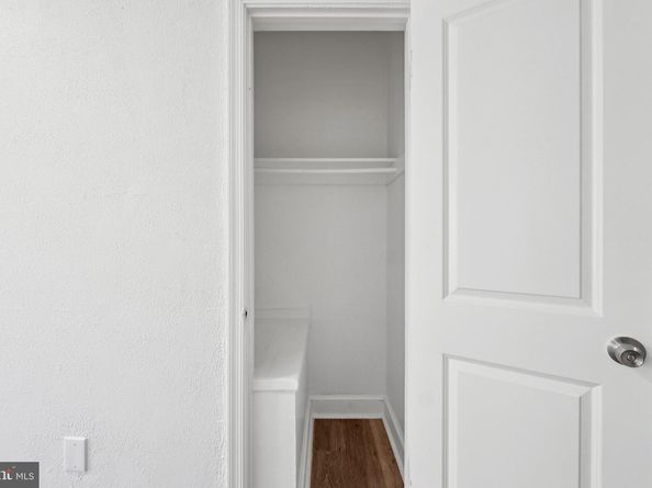 221 20TH Street NE, Washington DC 20002