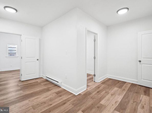 221 20TH Street NE, Washington DC 20002