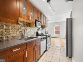 264 7TH St 3, Hoboken NJ 07030