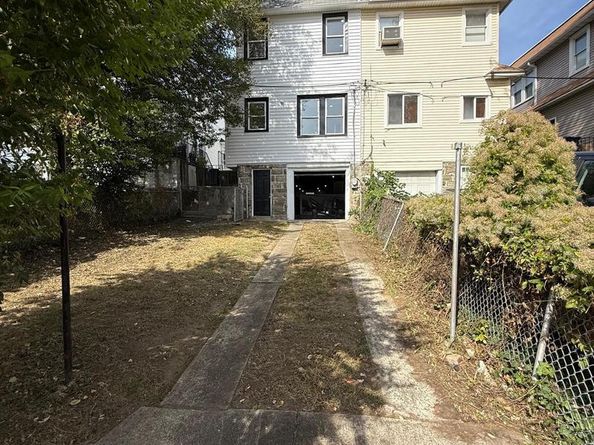 1016 Whitby Avenue, Lansdowne PA 19050