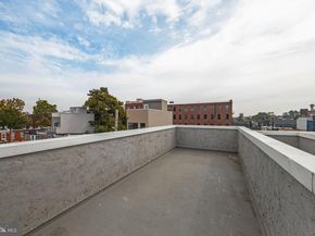 1800 Waterloo Street, Philadelphia PA 19122
