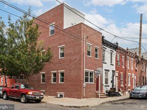 1800 Waterloo Street, Philadelphia PA 19122