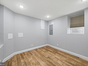 1800 Waterloo Street, Philadelphia PA 19122