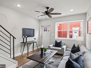 1800 Waterloo Street, Philadelphia PA 19122