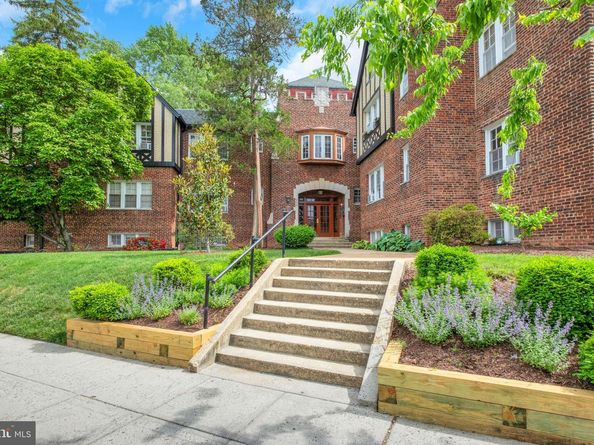 208 Farragut Street NW 104, Washington DC 20011