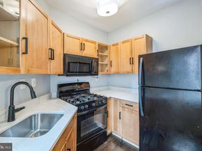 208 Farragut Street NW 104, Washington DC 20011