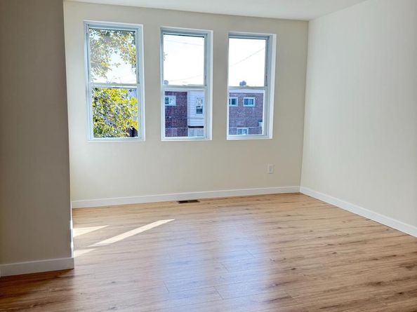 133 W Godfrey Avenue, Philadelphia PA 19120